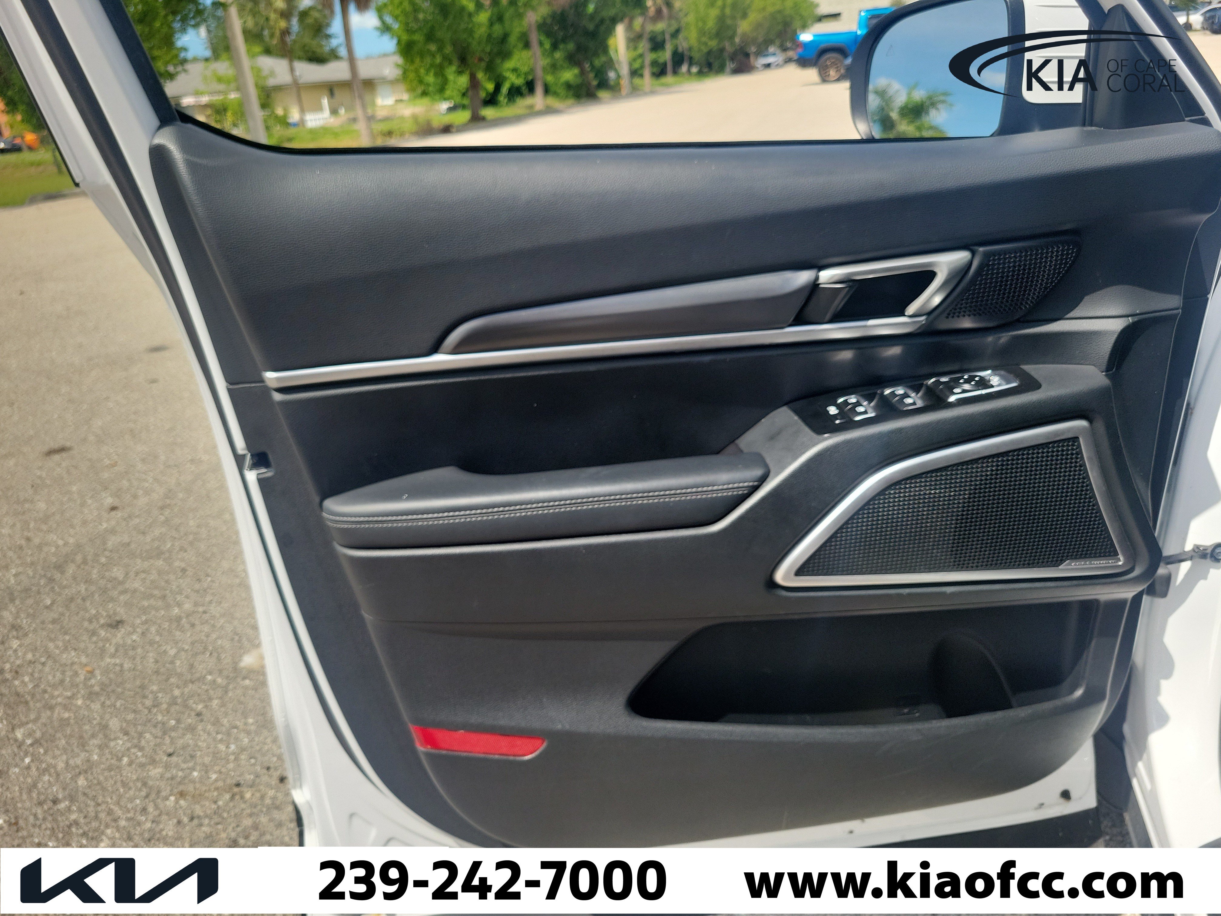 Certified 2025 Kia Telluride S AWD/4WD image 24