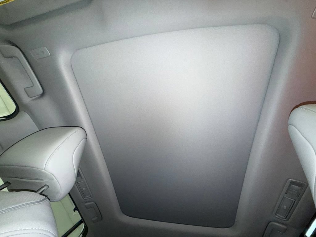 Certified 2024 Toyota Grand Highlander AWD image 19