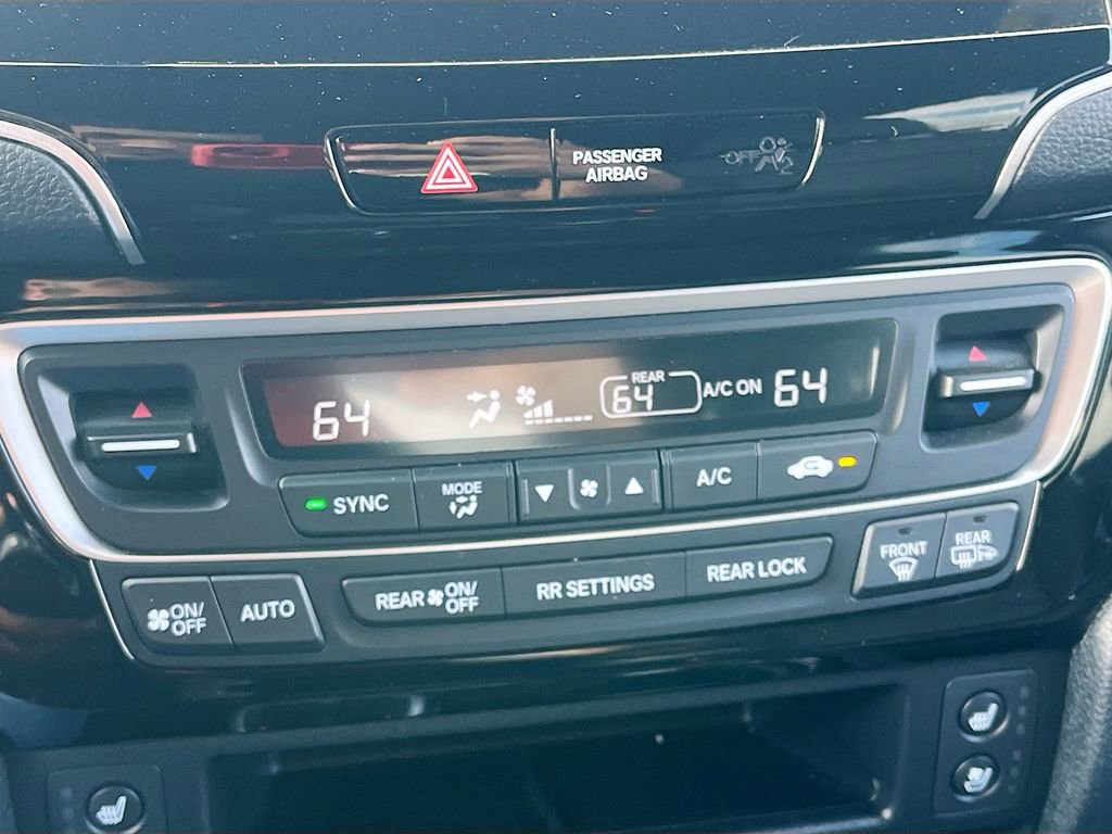 Used 2023 Honda Passport Elite image 16