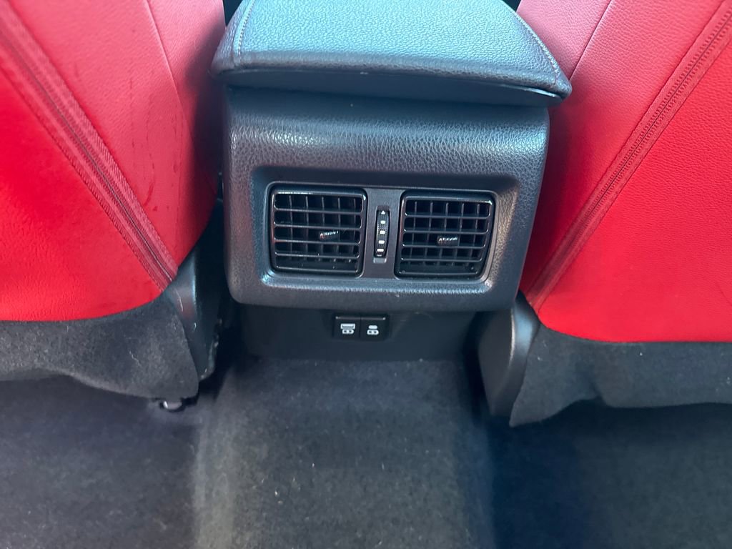 Used 2025 Toyota Camry XSE image 29