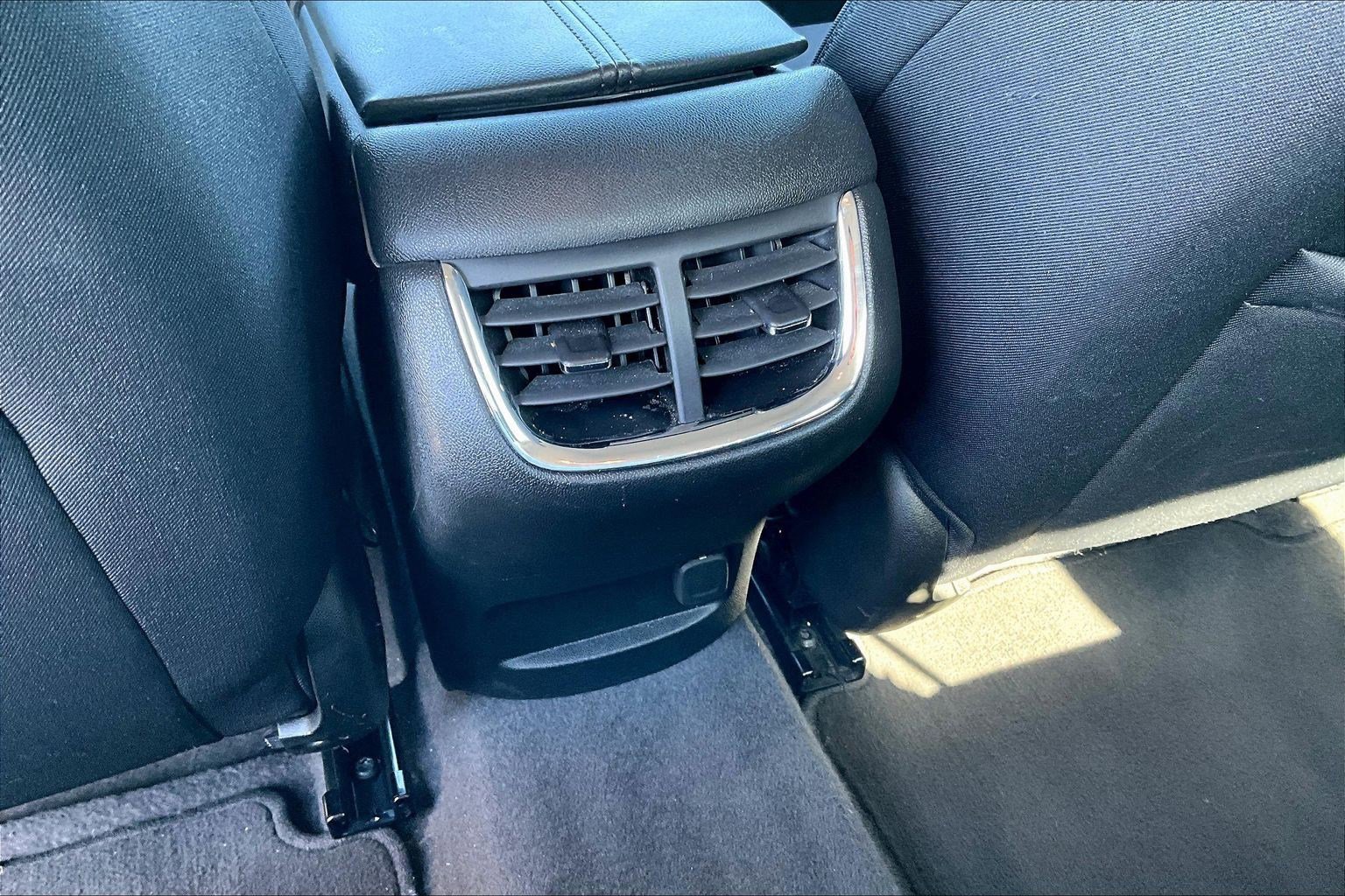 Used 2023 Chevrolet Malibu LT FWD image 10