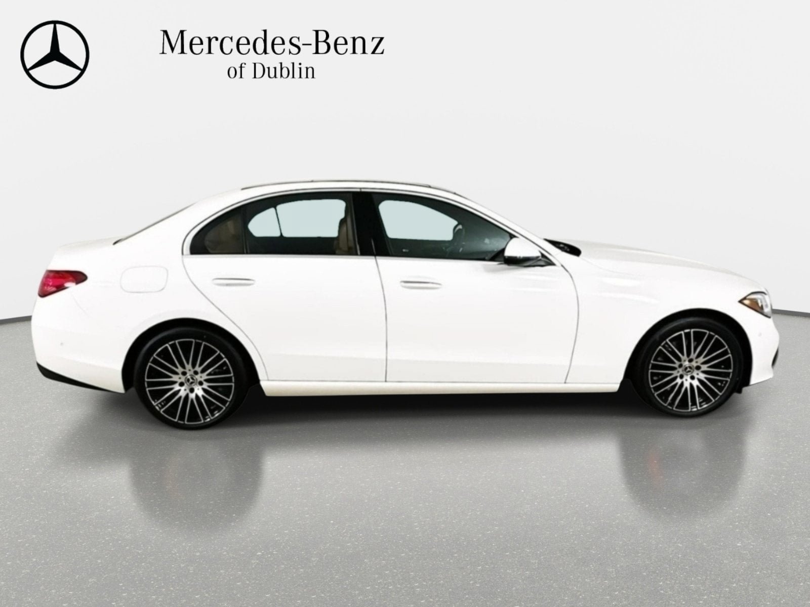 Used 2026 Mercedes-Benz C 300 4MATIC Sedan image 4