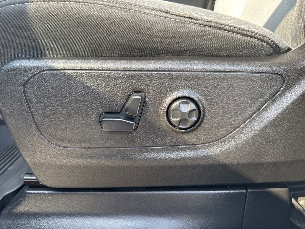 Used 2019 RAM 1500 Big Horn image 31