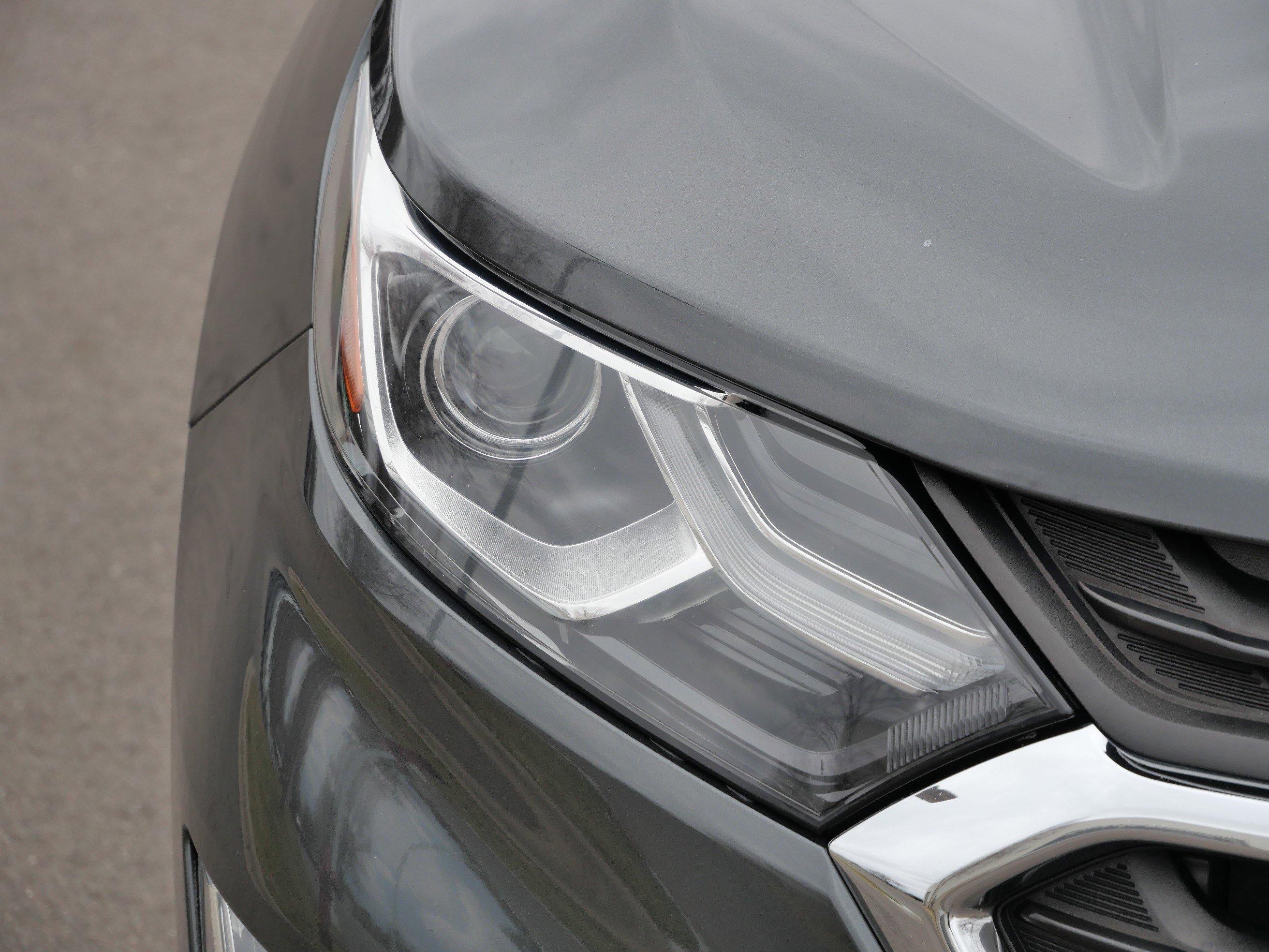 Used 2018 Chevrolet Equinox LT AWD/4WD image 15