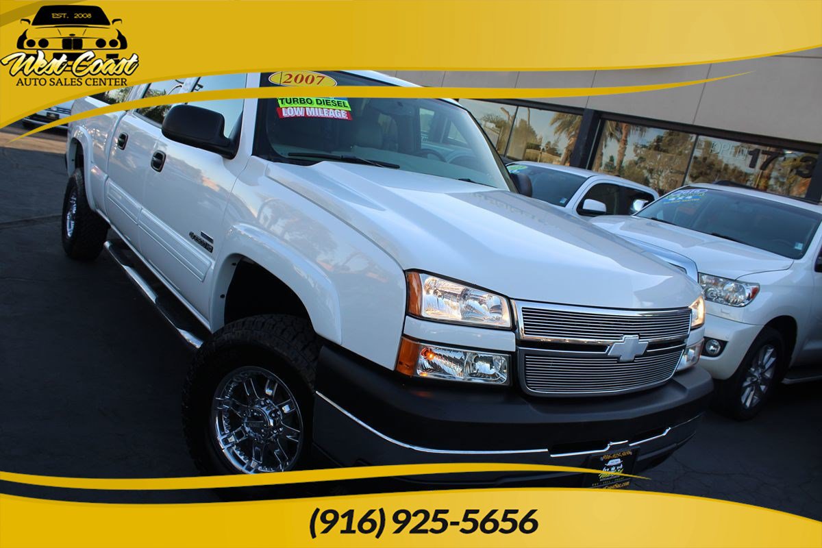 Used 2007 Chevrolet Silverado 2500 LT w/ Heavy-Duty Power Package AWD/4WD image 1