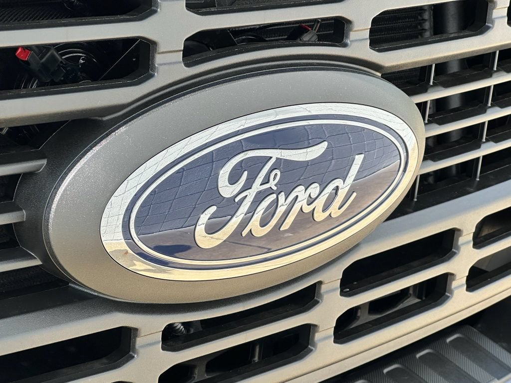 New 2026 Ford F550 4x4 Regular Cab Super Duty image 23