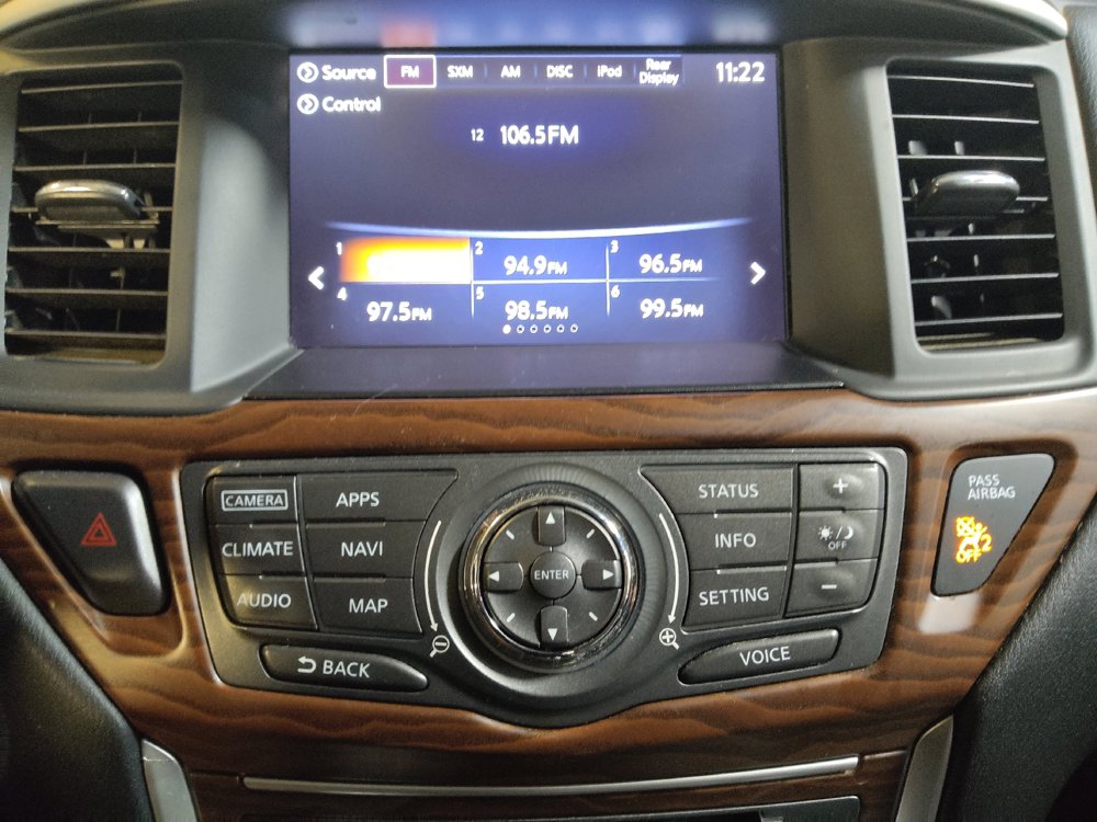 Used 2017 Nissan Pathfinder Platinum w/ Family Entertainment Package AWD/4WD image 25