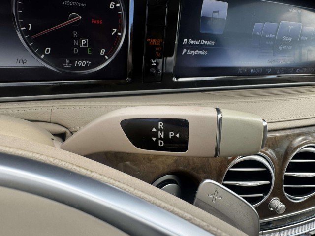 Used 2017 Mercedes-Benz S 550 Sedan image 26