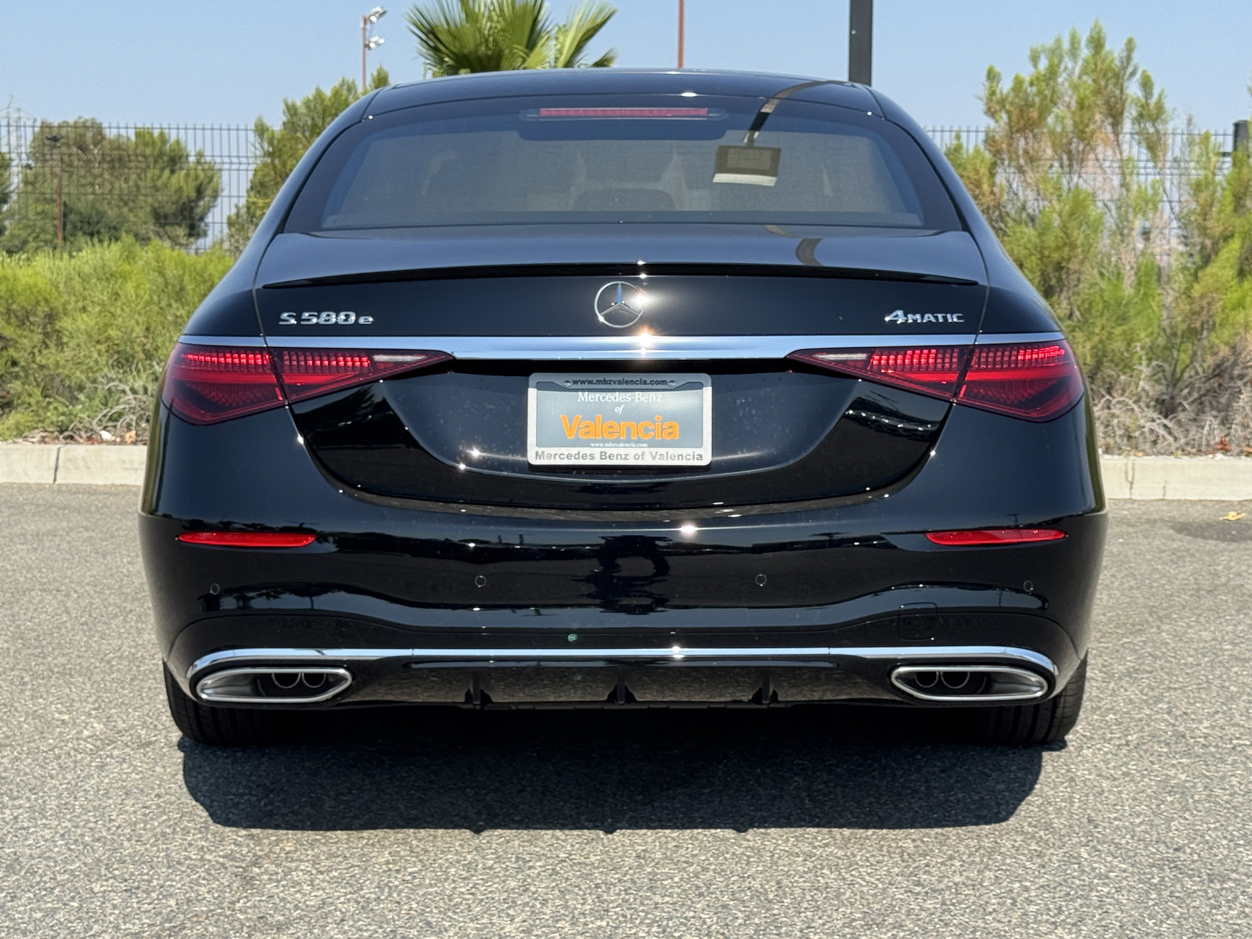 New 2026 Mercedes-Benz S 580e 4MATIC Sedan image 10