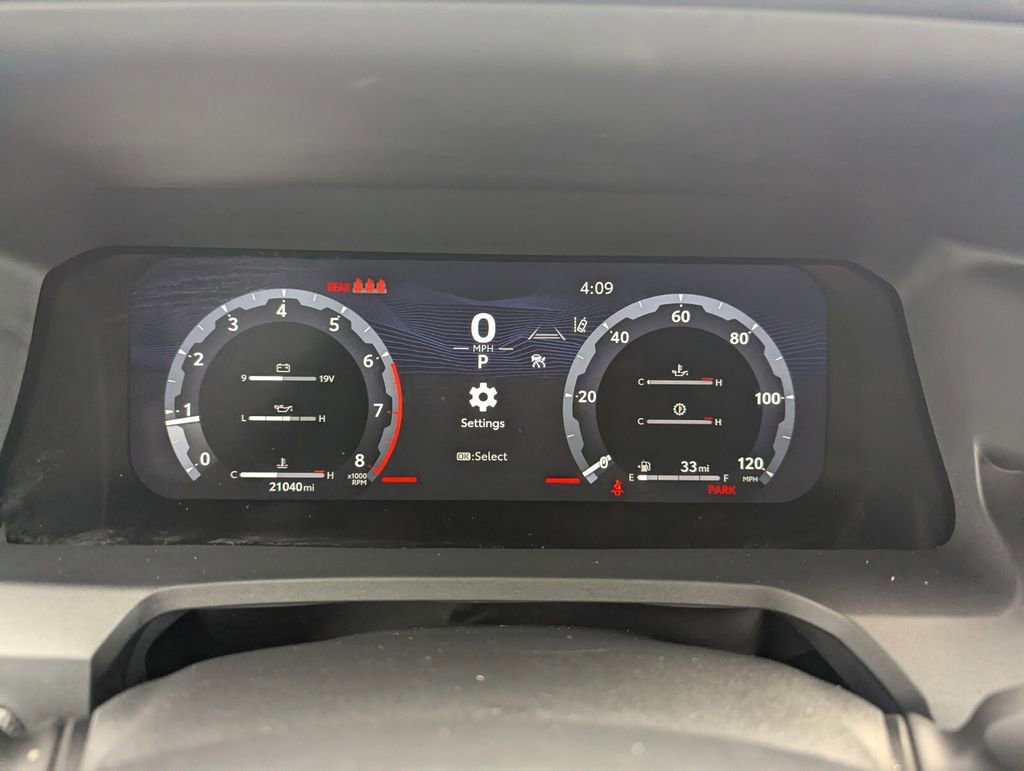 Used 2024 Toyota Tacoma TRD Sport w/ TRD Sport Upgrade Package image 29