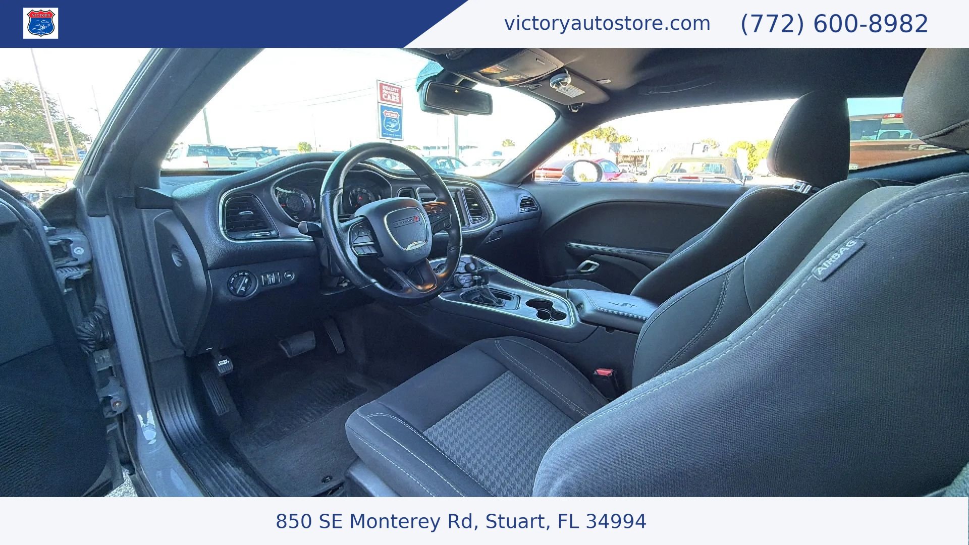 Used 2018 Dodge Challenger SXT w/ Blacktop Package RWD image 19