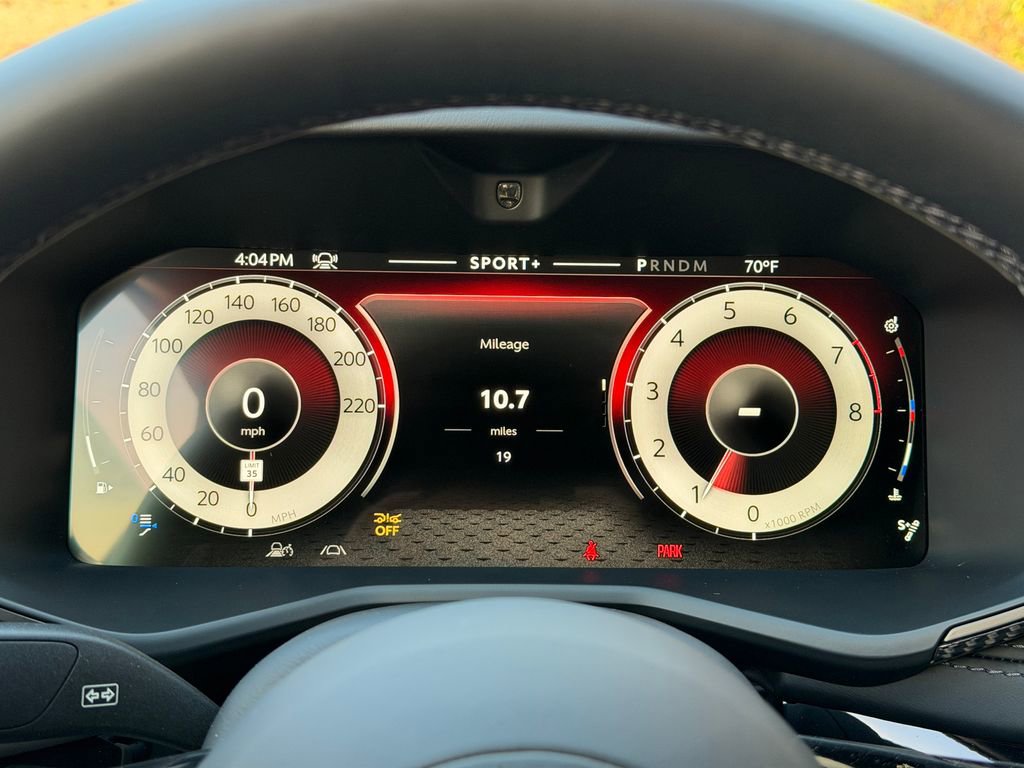 New 2026 Aston Martin DBX 707 image 6