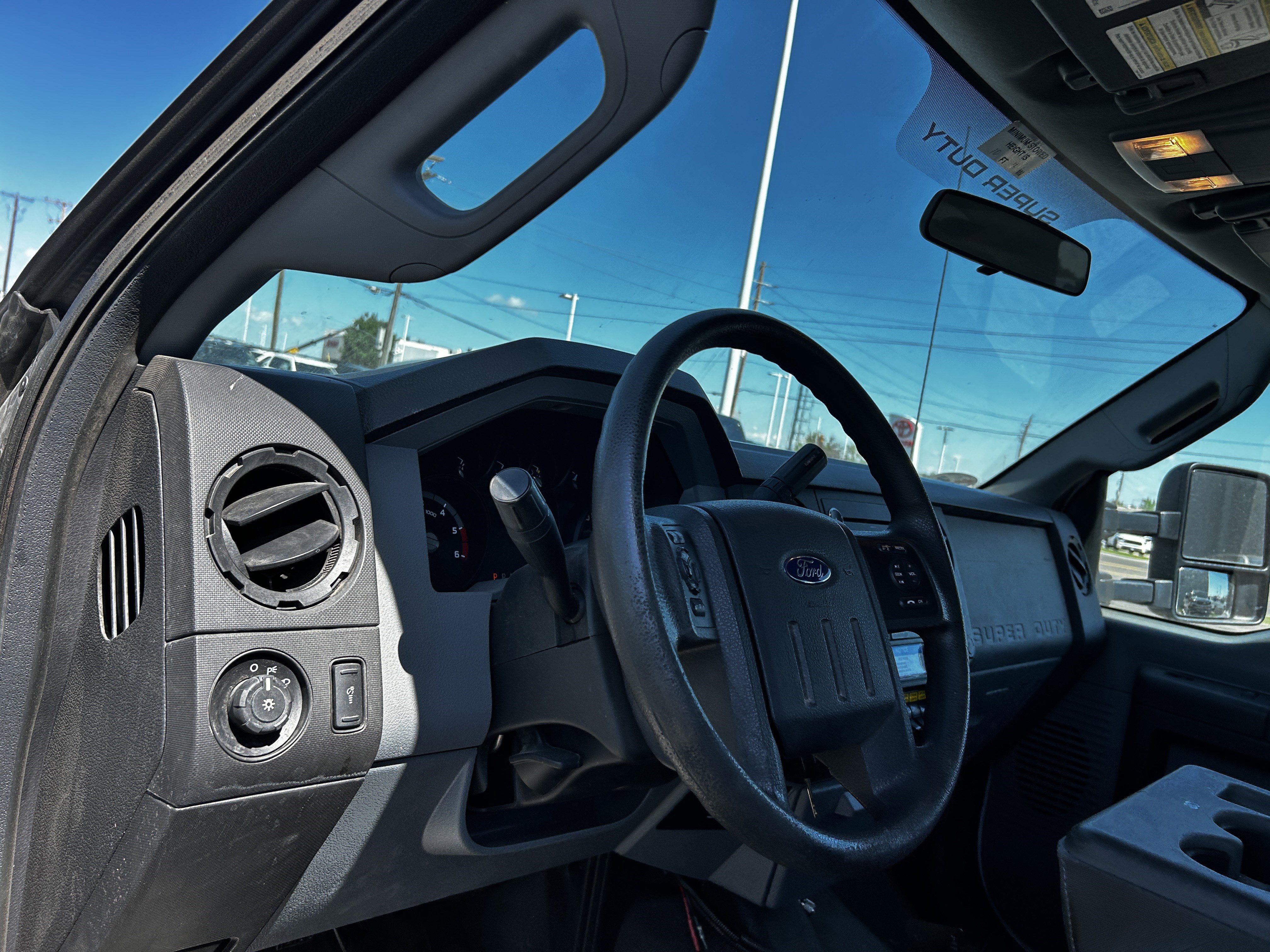 Used 2015 Ford F550 2WD SuperCab Super Duty image 10