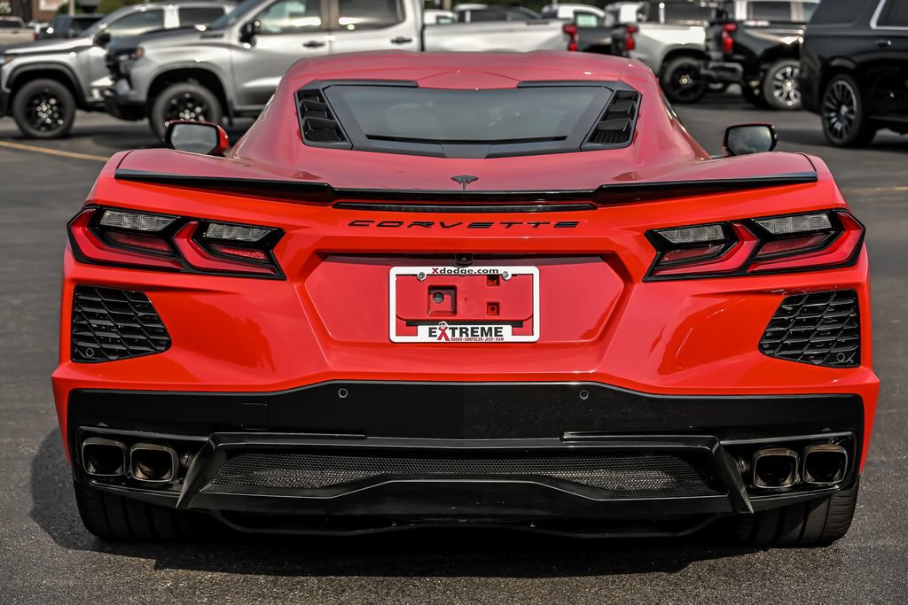 Used 2023 Chevrolet Corvette Stingray Coupe RWD image 9