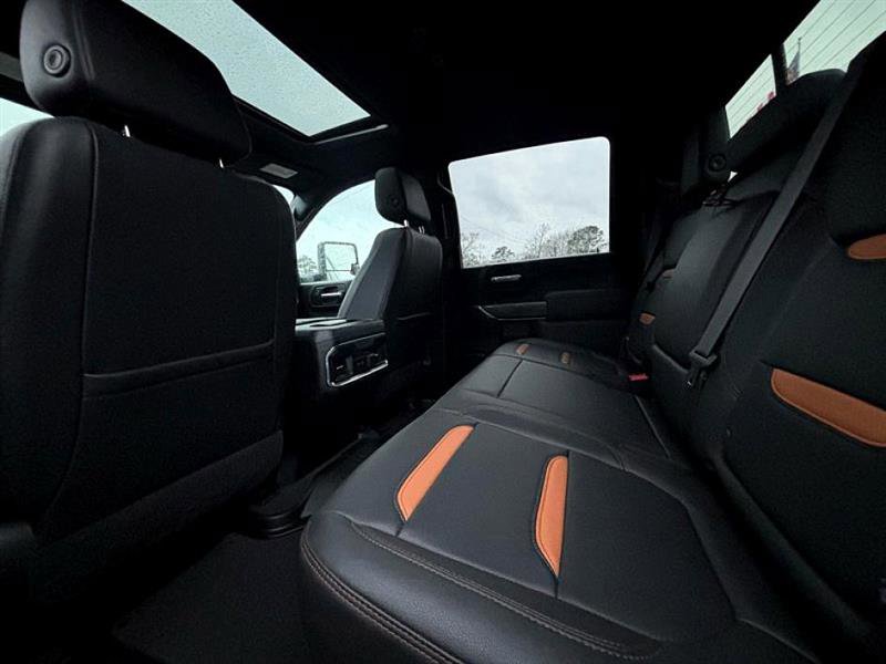 Used 2022 GMC Sierra 3500 AT4 w/ AT4 Premium Plus Package image 36