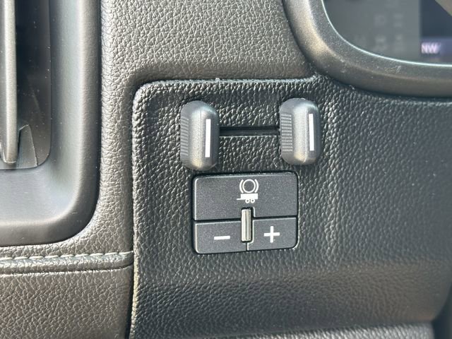 Used 2020 GMC Canyon Denali image 24