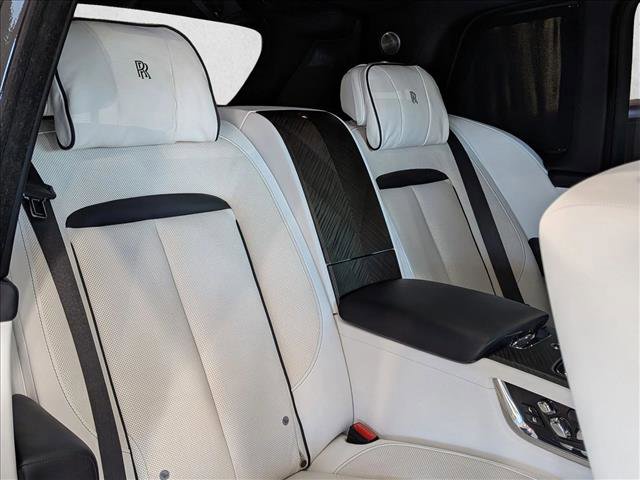 Used 2020 Rolls-Royce Cullinan image 19