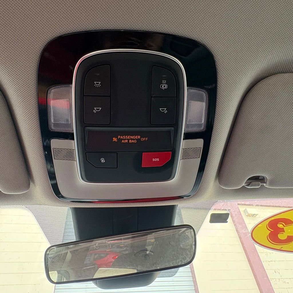 Used 2023 Hyundai Santa Fe XRT image 27