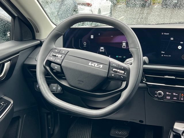 Certified 2025 Kia EV6 Light w/ Light LR Technology Package AWD/4WD image 14