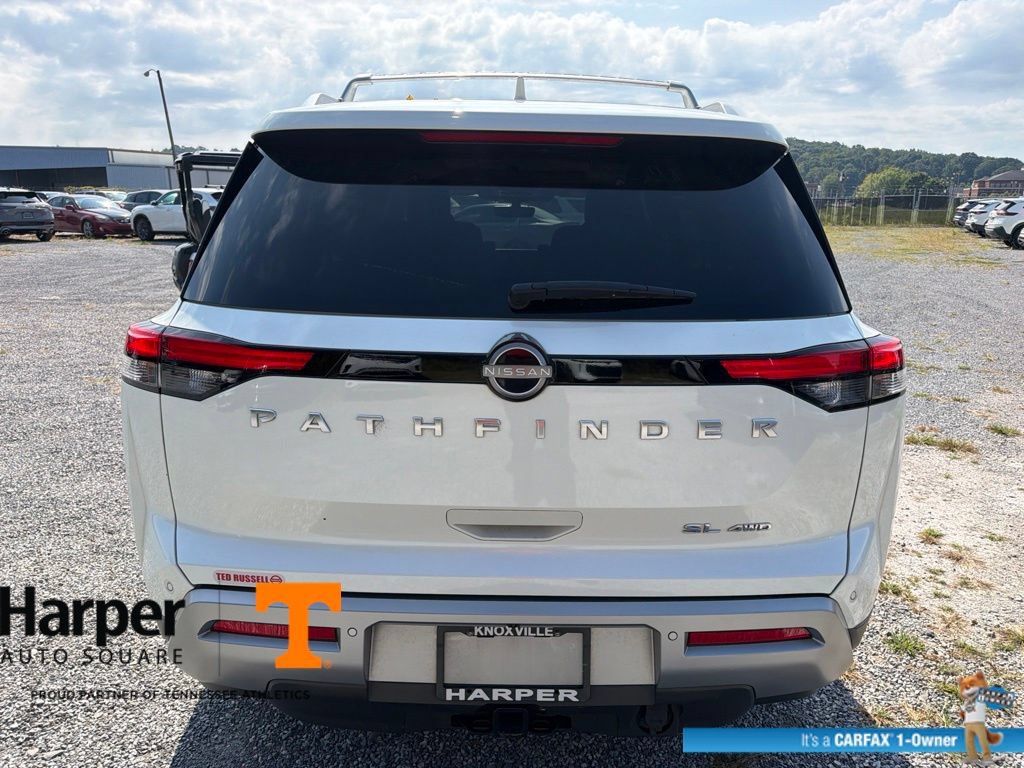 Used 2023 Nissan Pathfinder SL w/ SL Premium Package AWD/4WD image 4
