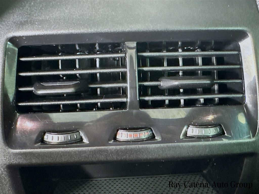 Used 2024 BMW X5 xDrive50e image 26