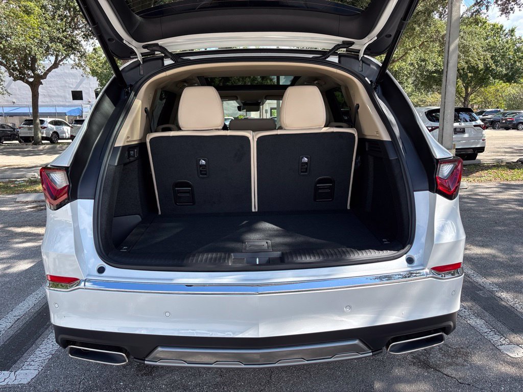 New 2026 Acura MDX w/ Technology Package FWD image 22