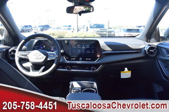 New 2027 Chevrolet Equinox LT FWD image 3