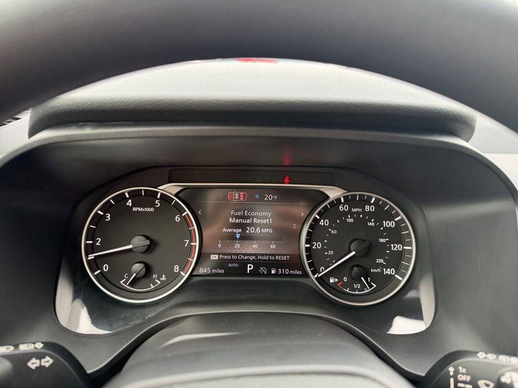 Used 2026 Nissan Rogue S AWD/4WD image 4