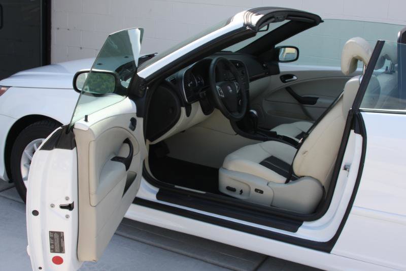 Used 2009 Saab 9-3 2.0T image 25