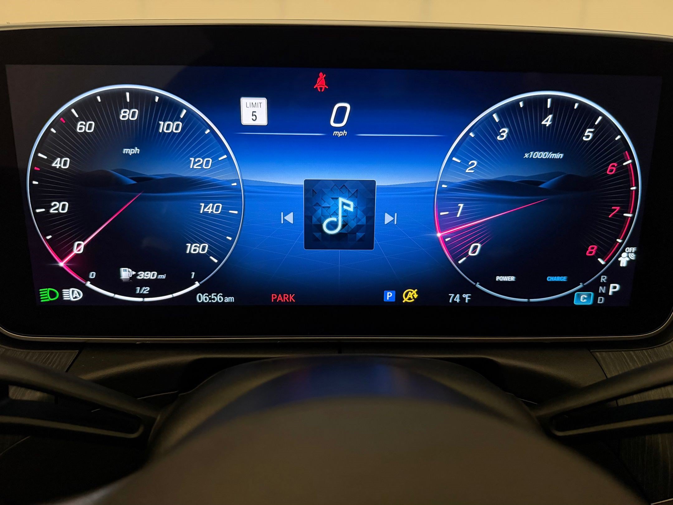 Used 2024 Mercedes-Benz CLE 450 4MATIC Coupe image 19