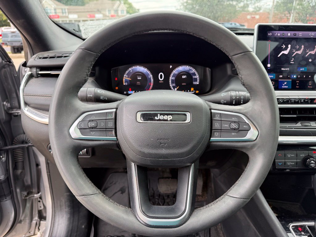 Used 2023 Jeep Compass High Altitude AWD/4WD image 14