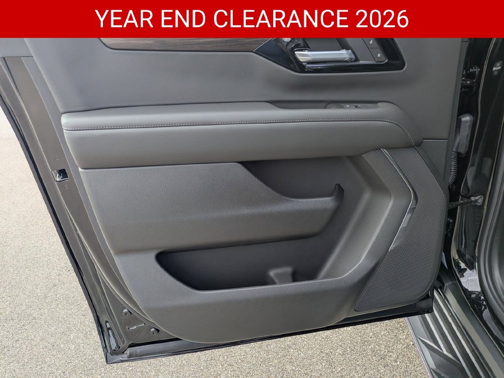 New 2026 Chevrolet Suburban LS w/ Max Trailering Package AWD/4WD image 25