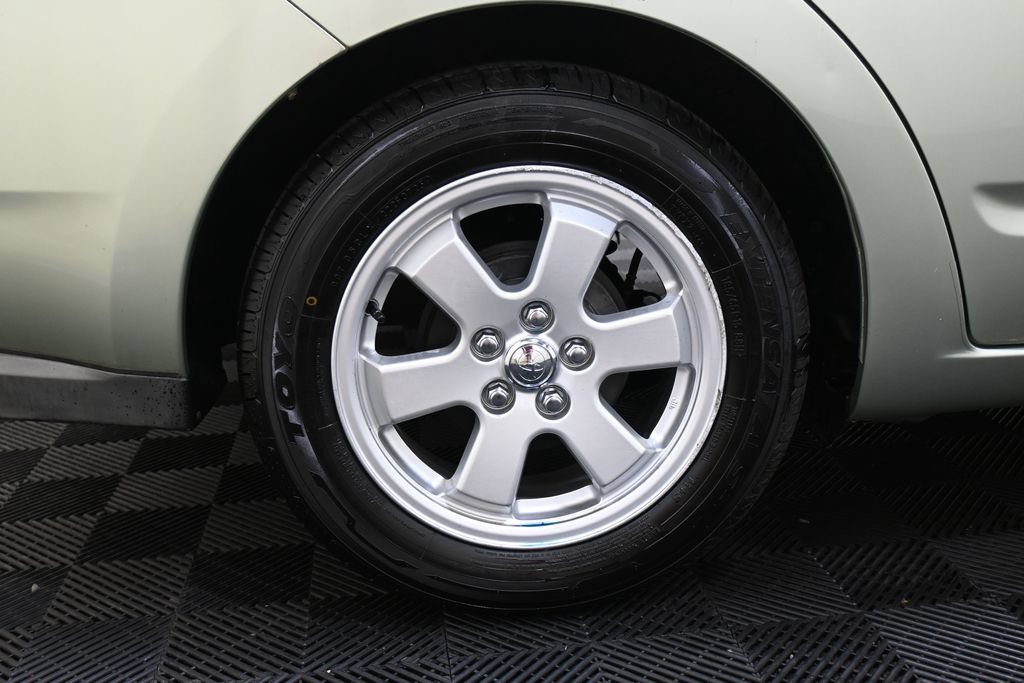 Used 2008 Toyota Prius FWD image 29