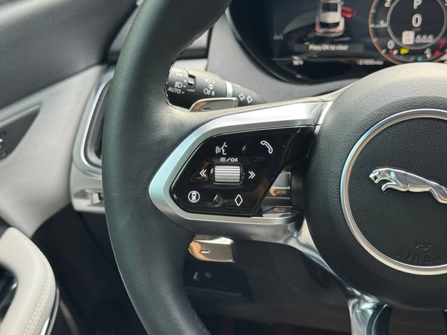 Certified 2024 Jaguar E-PACE R-Dynamic SE AWD/4WD image 23