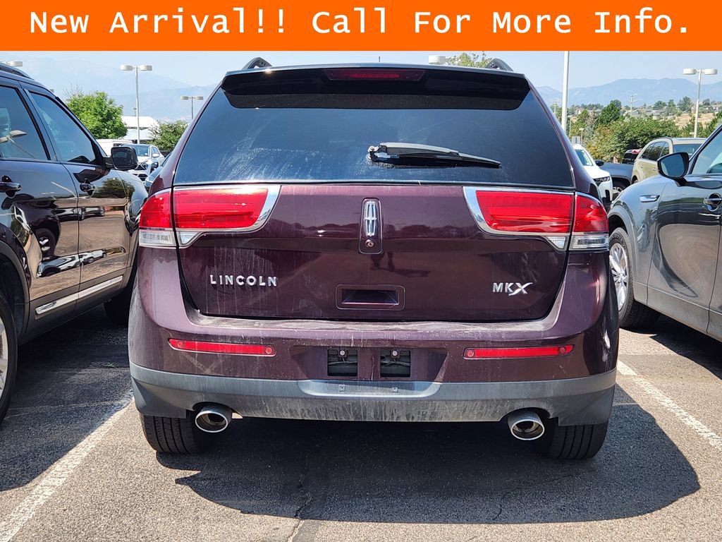 Used 2011 Lincoln MKX 2WD w/ 101A Rapid Spec Order Code image 6
