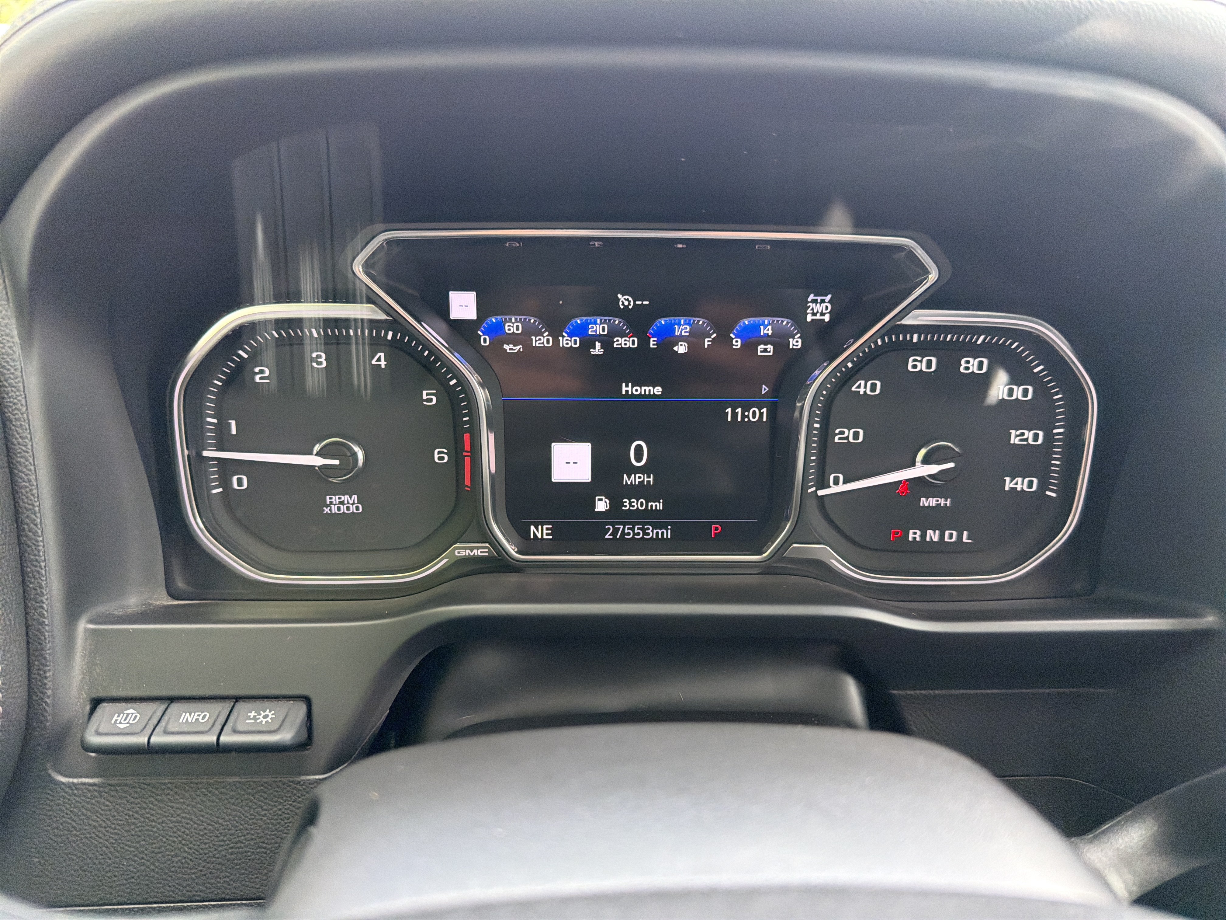 Used 2022 GMC Sierra 2500 Denali w/ Denali Ultimate Package AWD/4WD image 21
