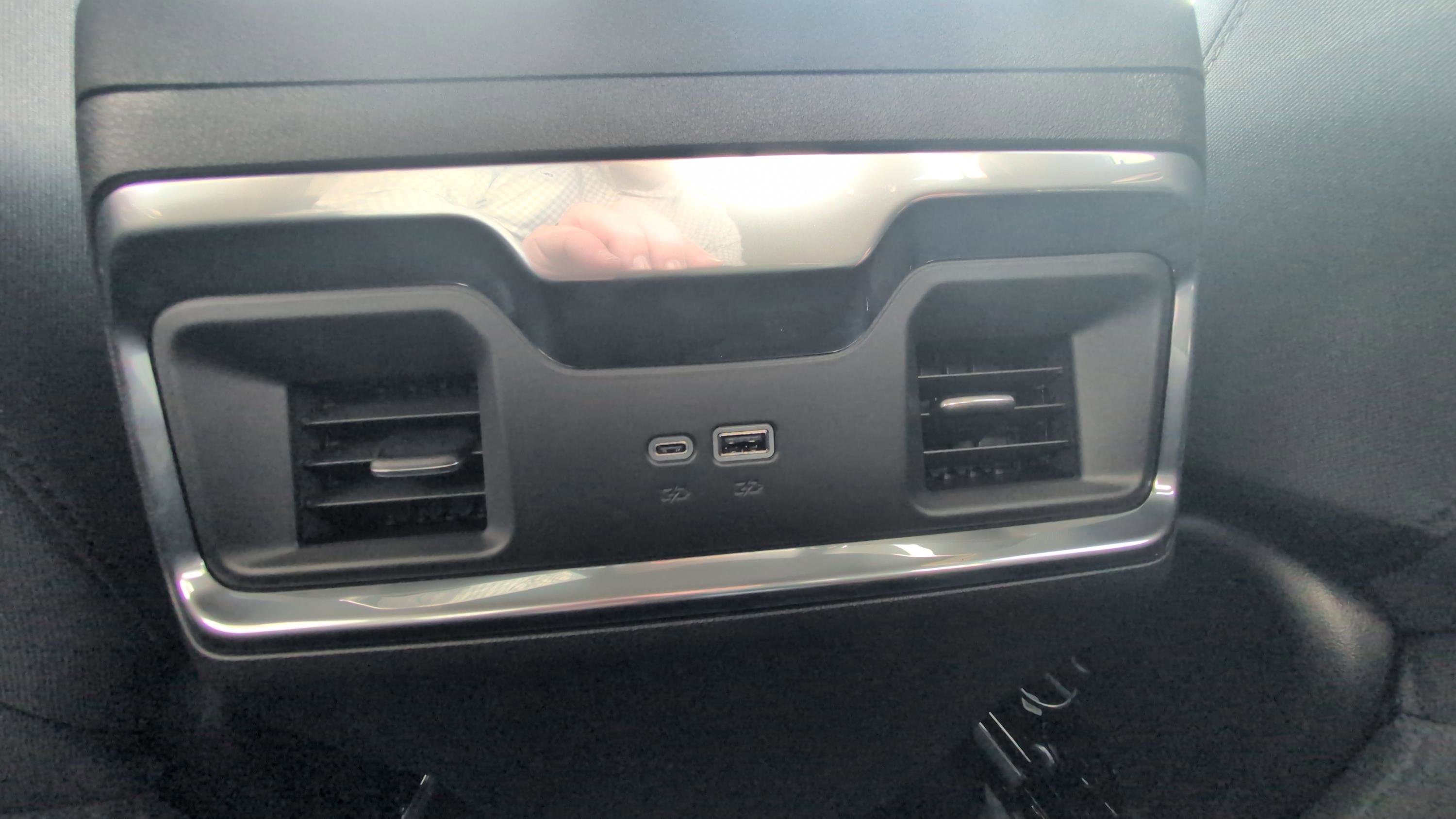 New 2026 GMC Sierra 1500 Elevation w/ Preferred Package image 17