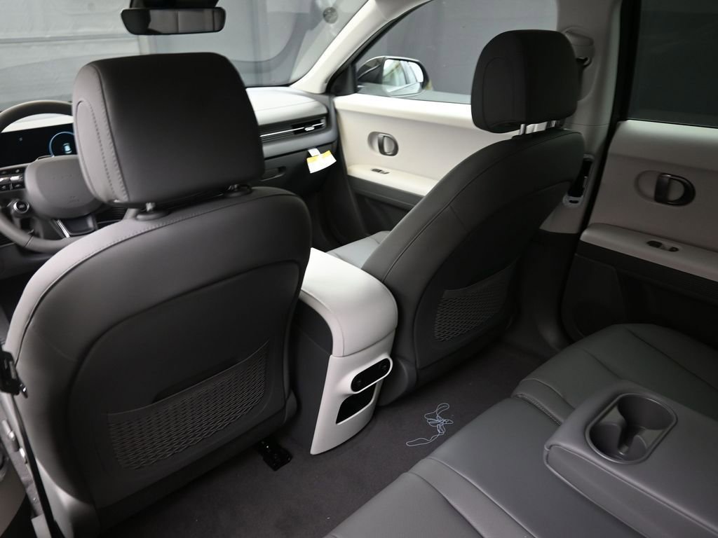 New 2025 Hyundai Ioniq 5 SEL image 19
