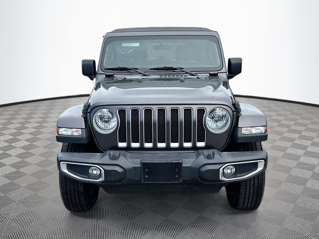 Used 2022 Jeep Wrangler Unlimited Sahara w/ Cold Weather Group AWD/4WD image 2