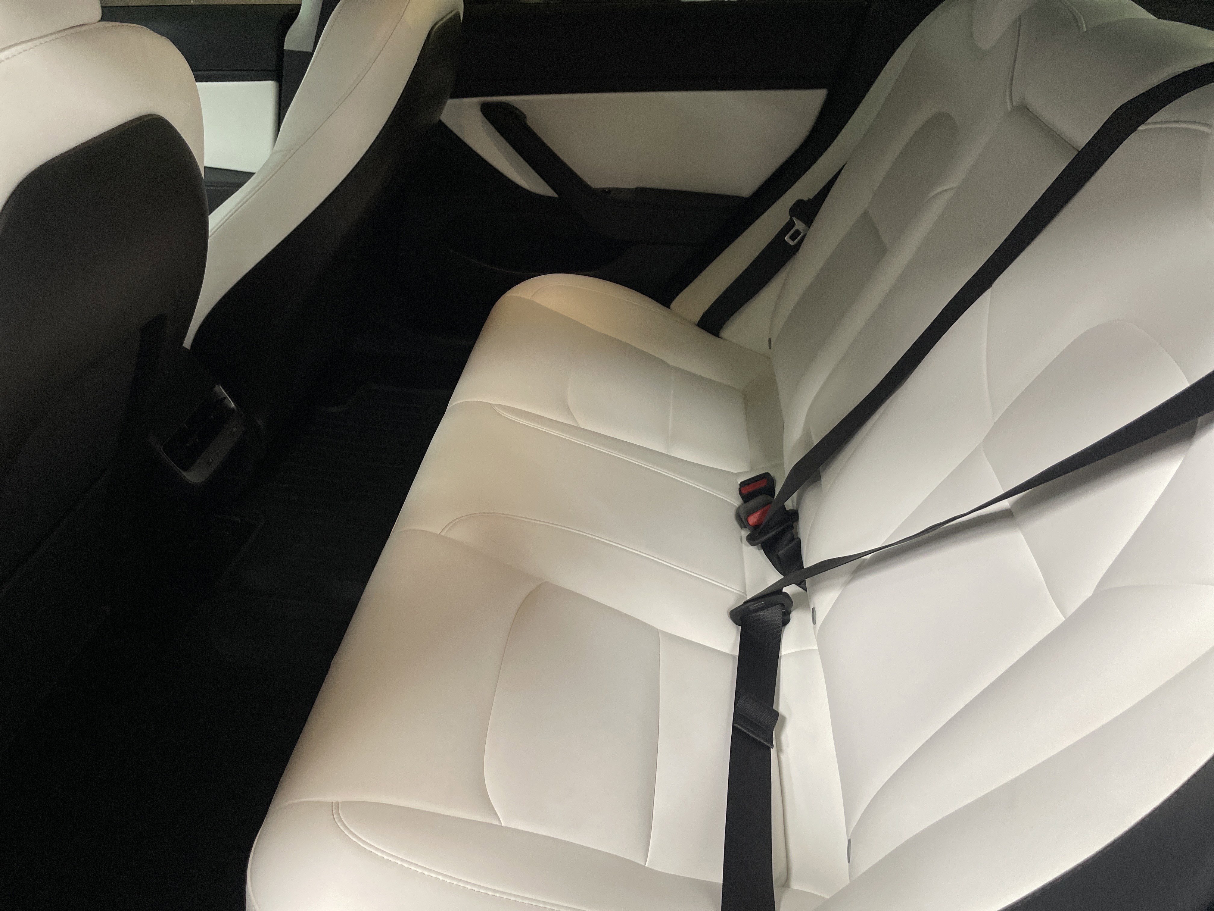 Used 2019 Tesla Model 3 Long Range image 35