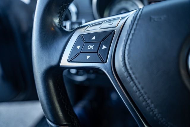 Used 2015 Mercedes-Benz SL 400 SL 400 Roadster image 27