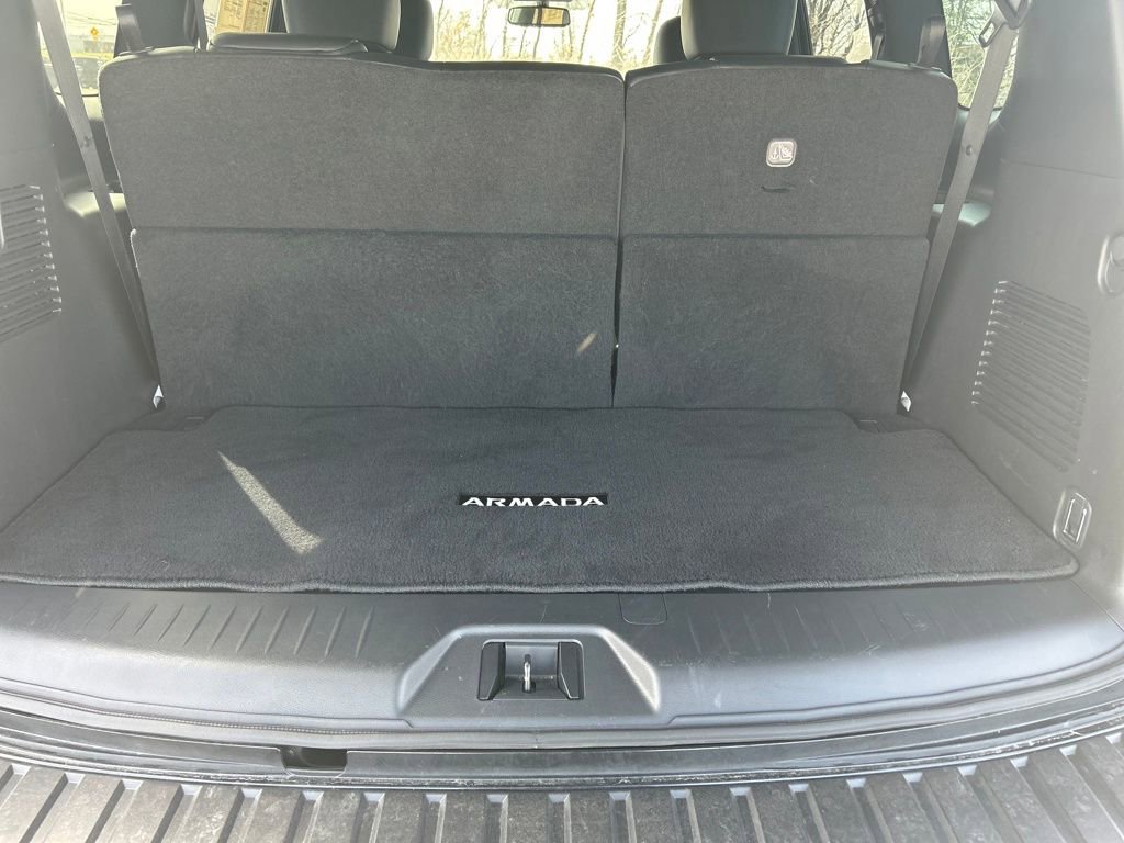 Used 2023 Nissan Armada SL w/ Midnight Edition Package image 17
