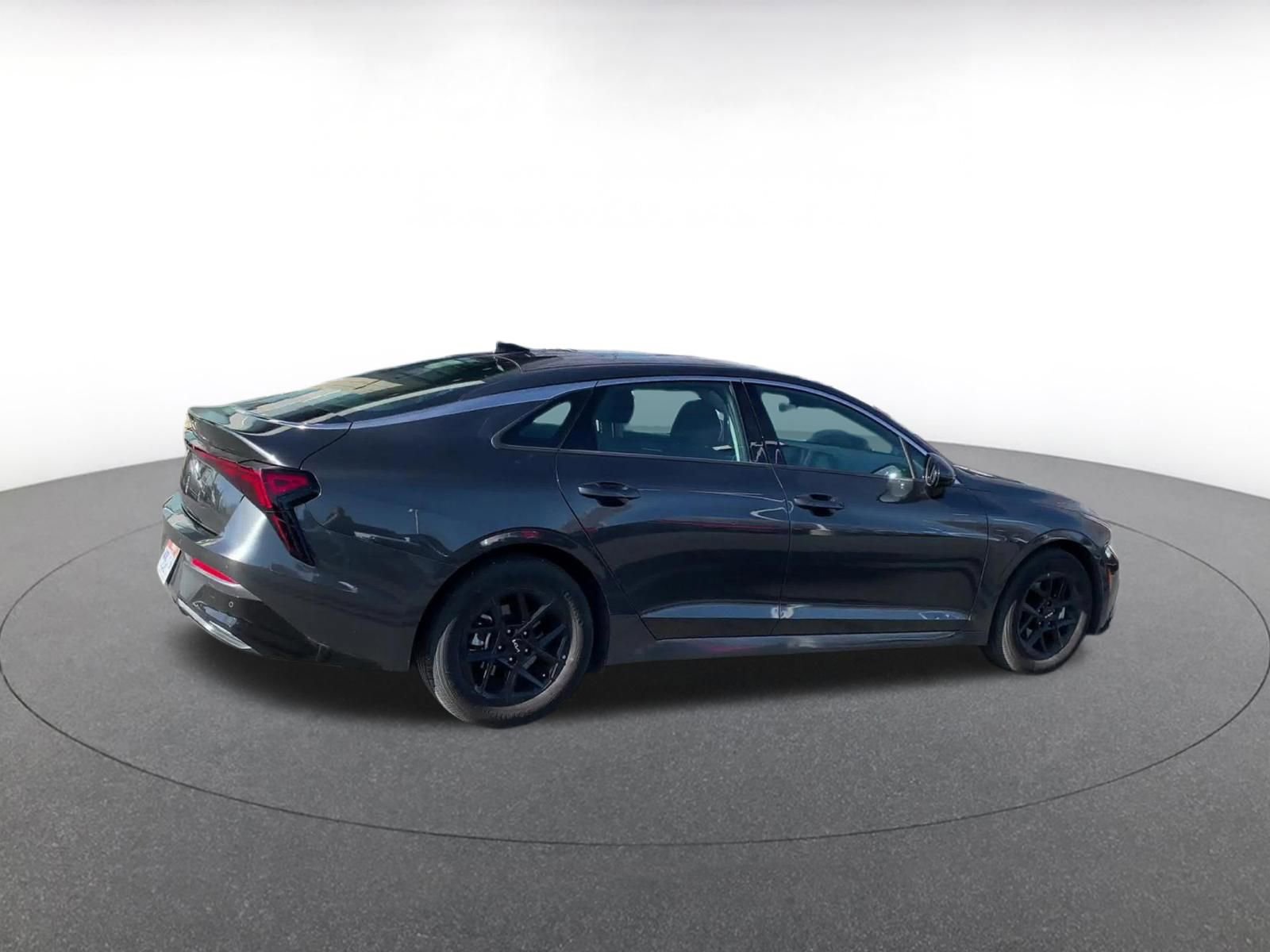 Used 2025 Kia K5 LXS FWD image 15