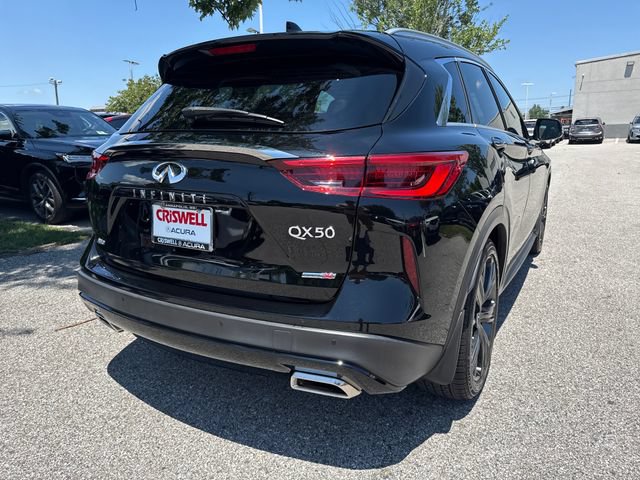 Used 2020 INFINITI QX50 Essential w/ Edition 30 Package AWD/4WD image 6