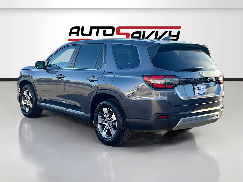 Used 2025 Honda Pilot EX-L image 5