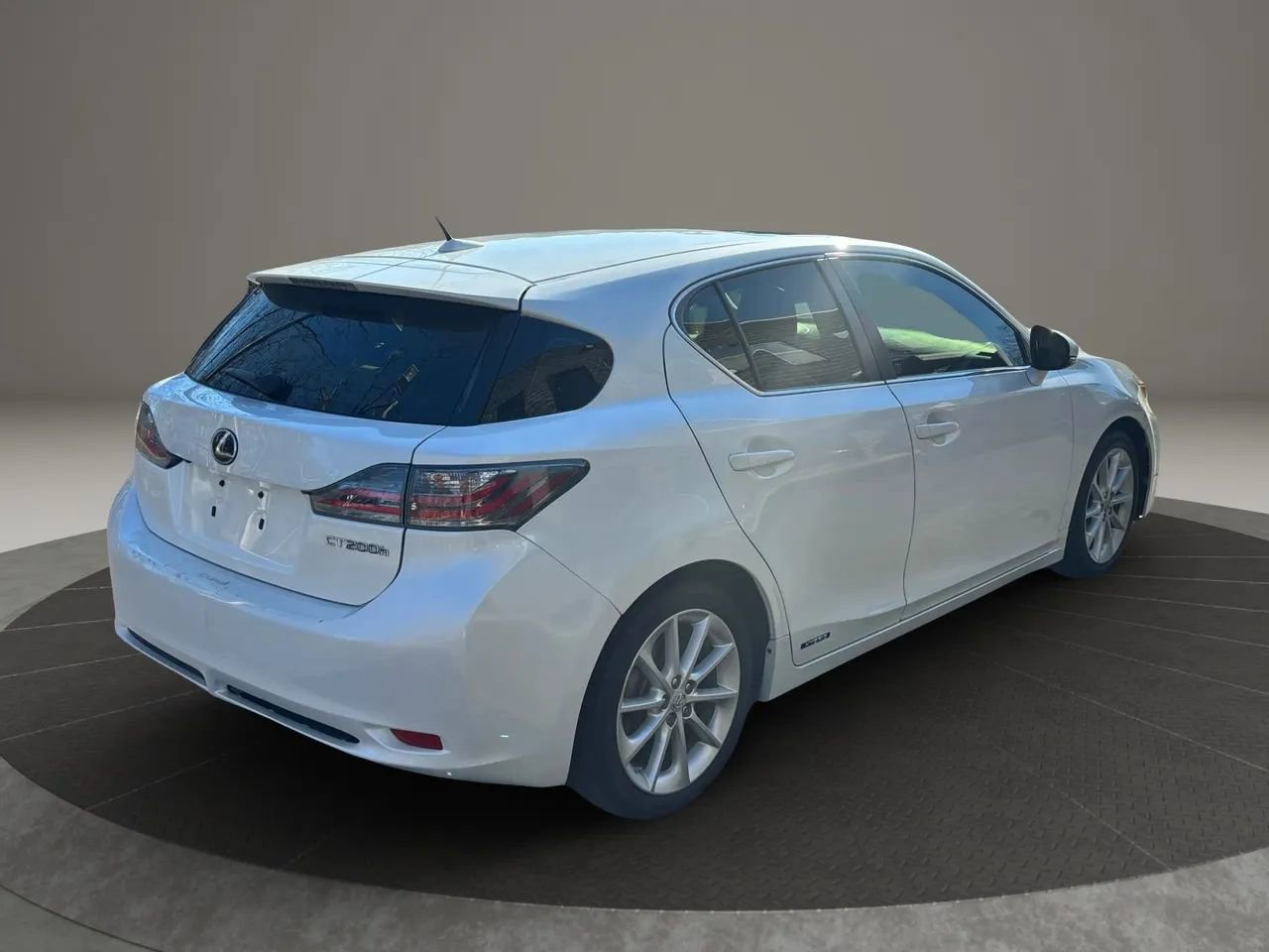 Used 2013 Lexus CT 200h image 11