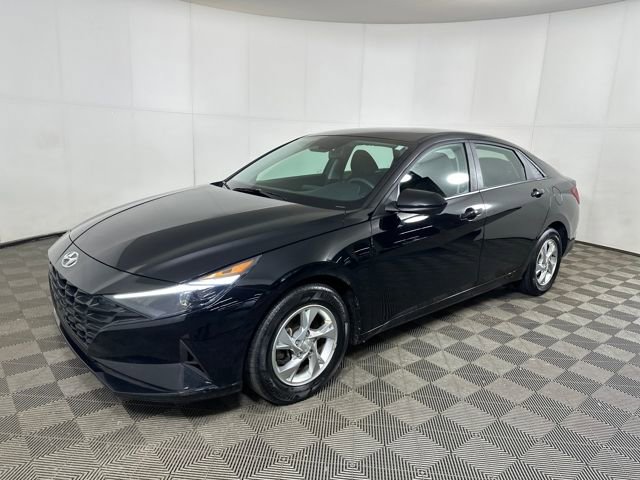 Used 2023 Hyundai Elantra SE image 7