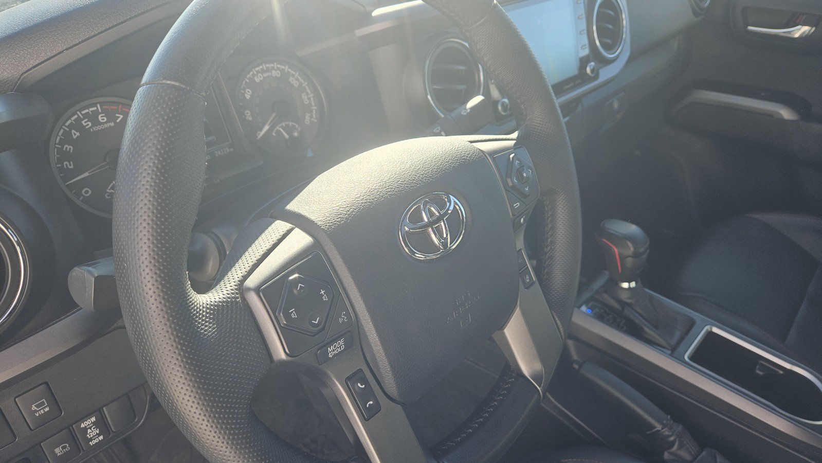 Used 2023 Toyota Tacoma TRD Pro AWD/4WD image 18