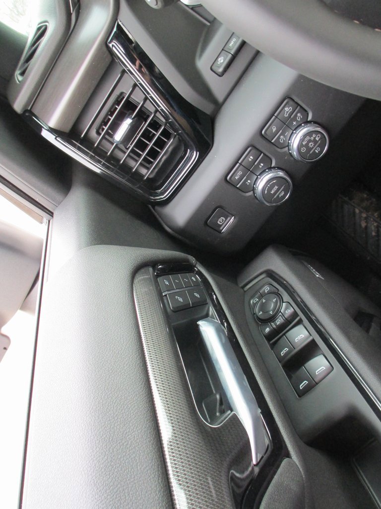 New 2026 GMC Sierra 2500 AT4 w/ AT4 Premium Plus Package image 16