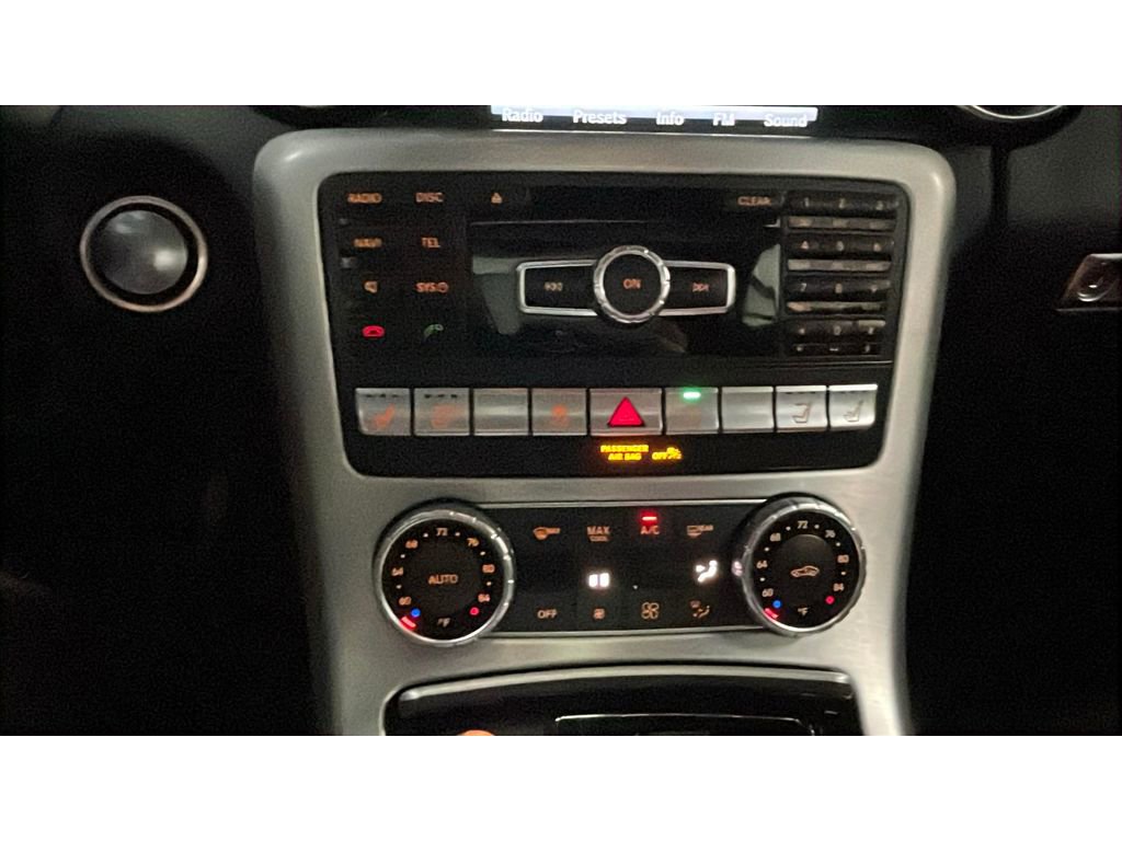 Used 2016 Mercedes-Benz SLK 300 image 13